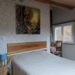 De La Vallée, En Pleine Forêt Casa de Férias