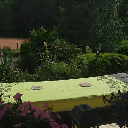 De La Vallee, En Pleine Foret Holiday home