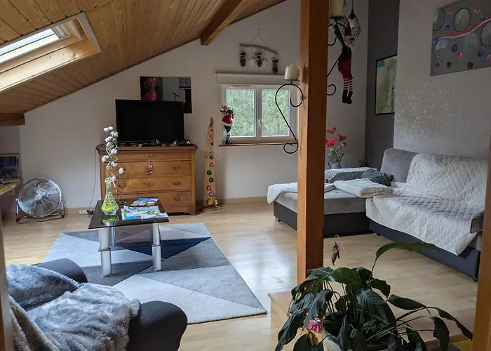 De La Vallee, En Pleine Foret