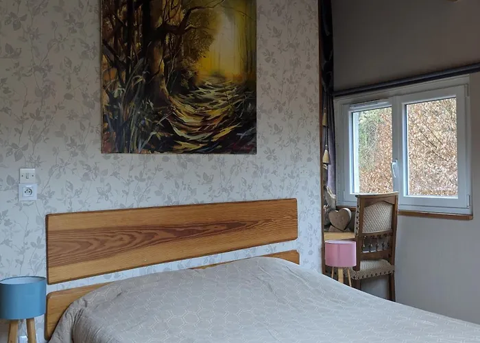 De La Vallee, En Pleine Foret Holiday home